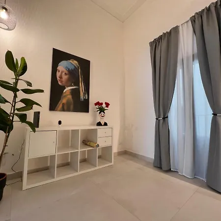 La Maison Del Bell'antonio - Downtown * Katanya